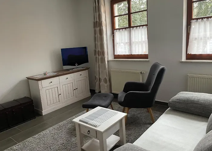 Rittergut Zu Groitzsch Muldenstrasse 5 * Jesewitz